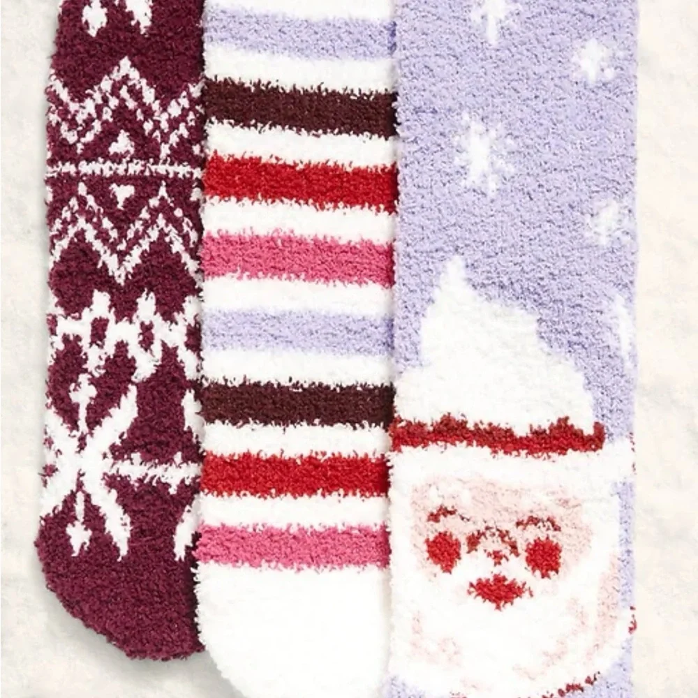NEW Women’s Old Navy Festive Sock Trio - Purple Mugs/Stripes/Snowflakes